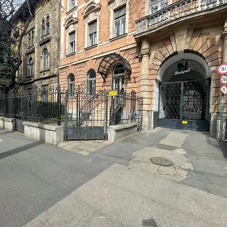 Appartement Design Gallery Inbp10 Studio #freeparking